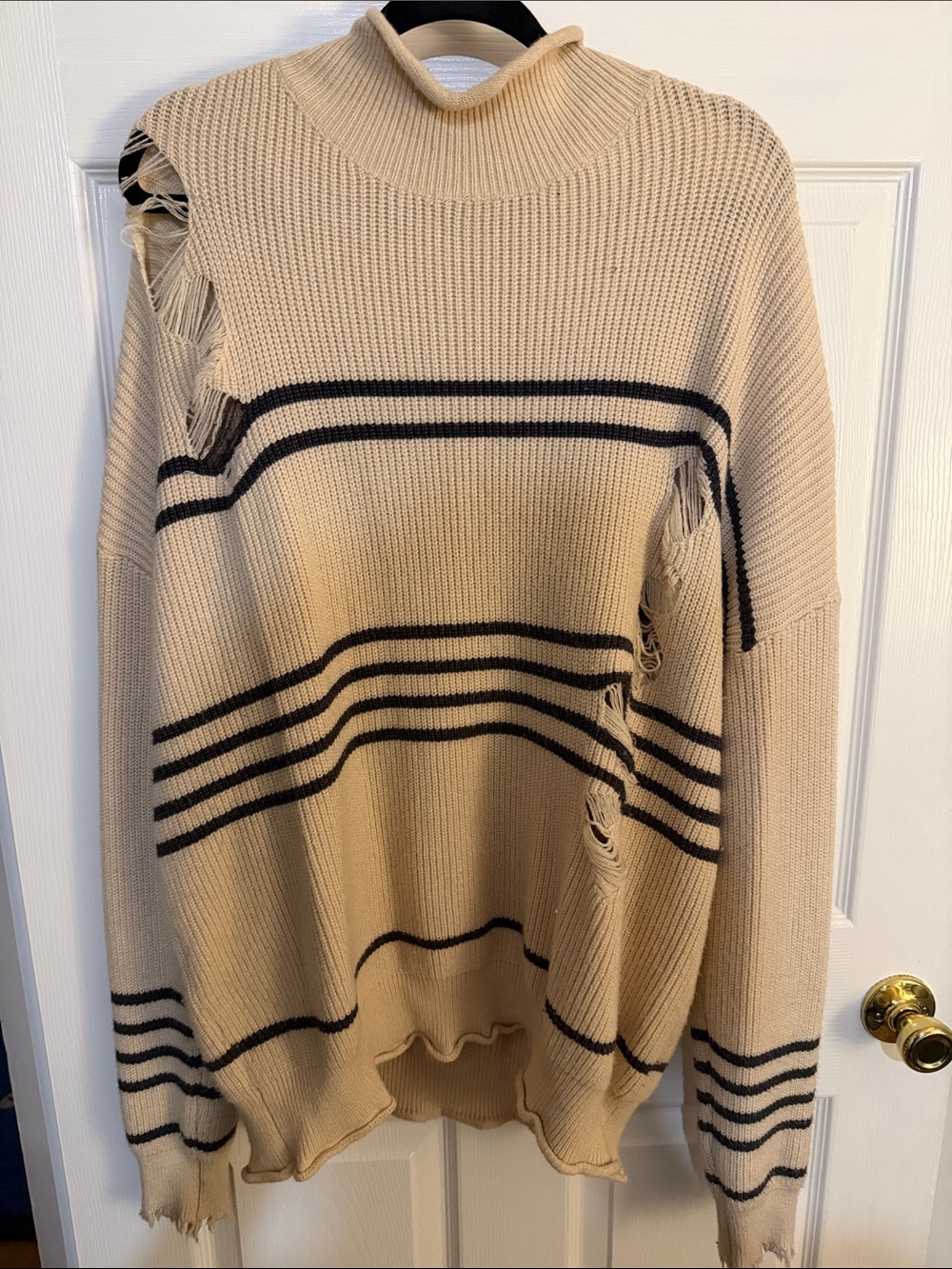 Women’s Cream Striped Distressed Knit Sweater